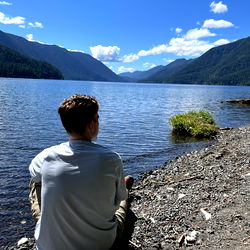 Serene Lakeside Scenery