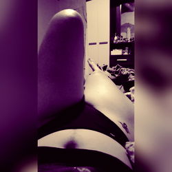 Foxyb's Onlyfans Photo: The Model in a Lingerie Set