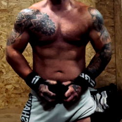 AlphaNor - Bodybuilder's Intense Pose