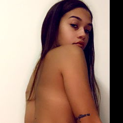 Allison - Ages 23 | Female