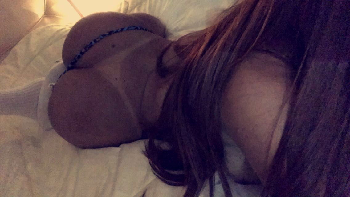 Flavia Almeida photo