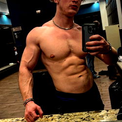 Model Sucrose_Baby in Gym Shot