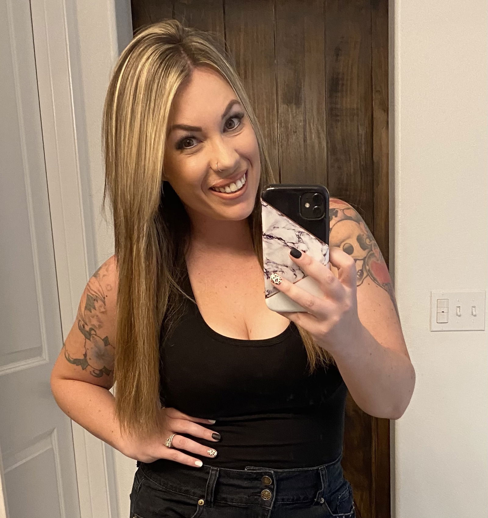 Amber⚡️🖤⚡️ photo