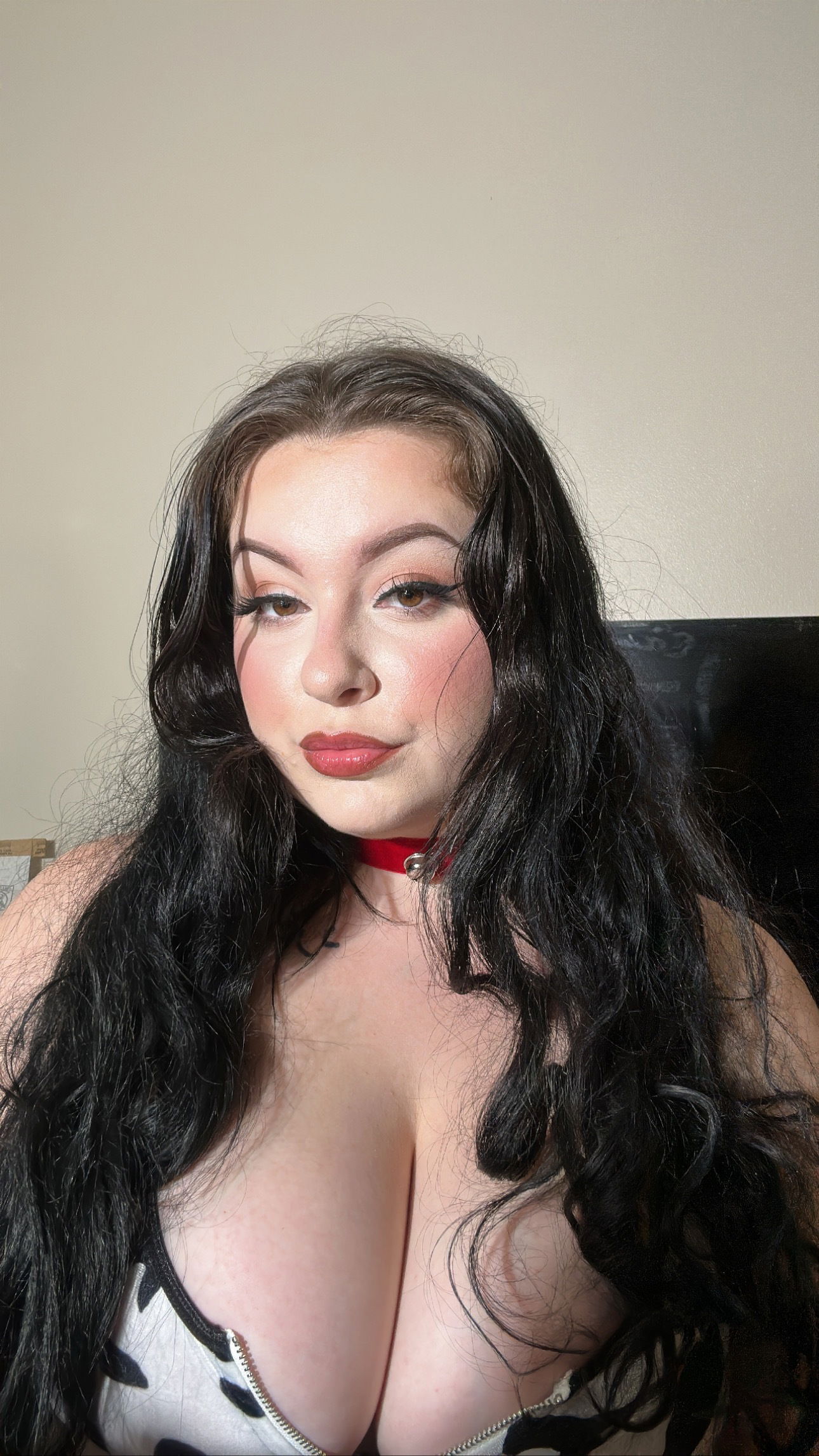 LUNA 😋 CREAM PIE ME 🥛💦 photo