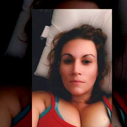 Amber, OnlyFans Model Photo - Sensual and Intimate