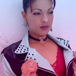 Stylish Model Alizz_K