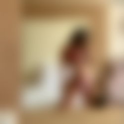 ALEXANDRA FREE photo