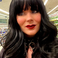 Onlyfans Model Littlespawn in Store