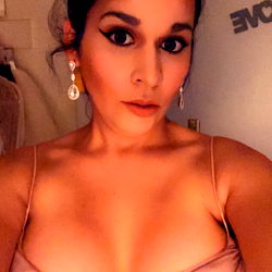 Arjhenihs Ferrer, California