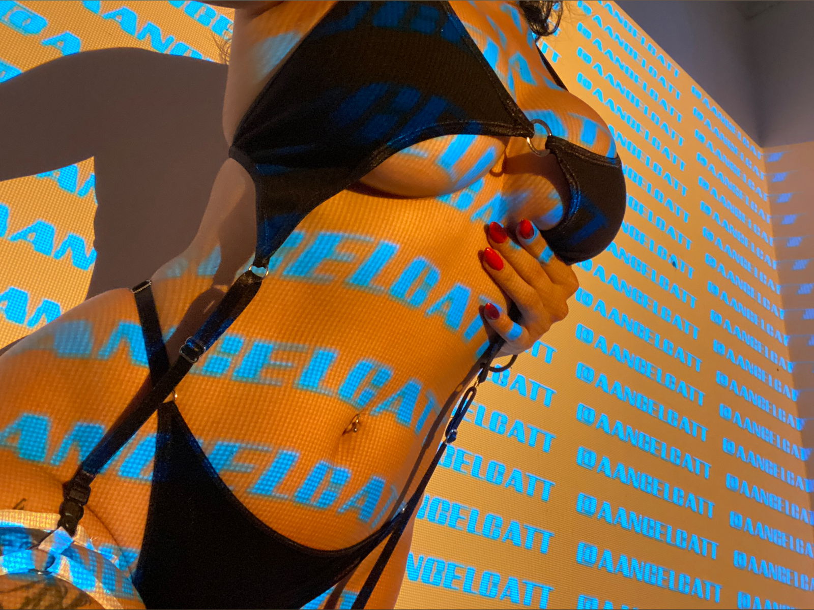 ÁngelCat 👼🏻 🐈‍⬛ photo