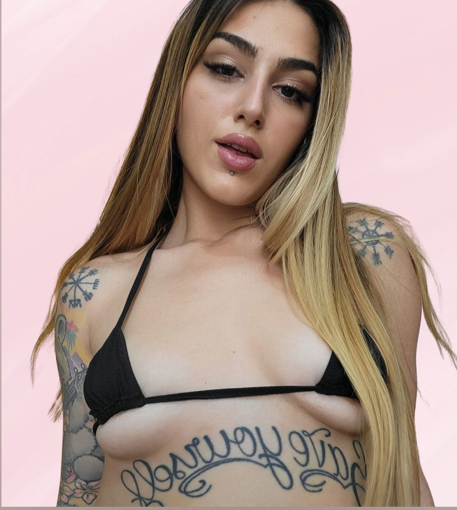 𝐕𝐈𝐃𝐄𝐎𝐂𝐀𝐋𝐋 𝐍𝐎𝐖📲❤️‍🔥 photo