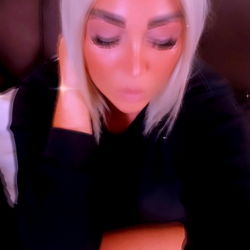 AboutDemi: Behind the Scenes