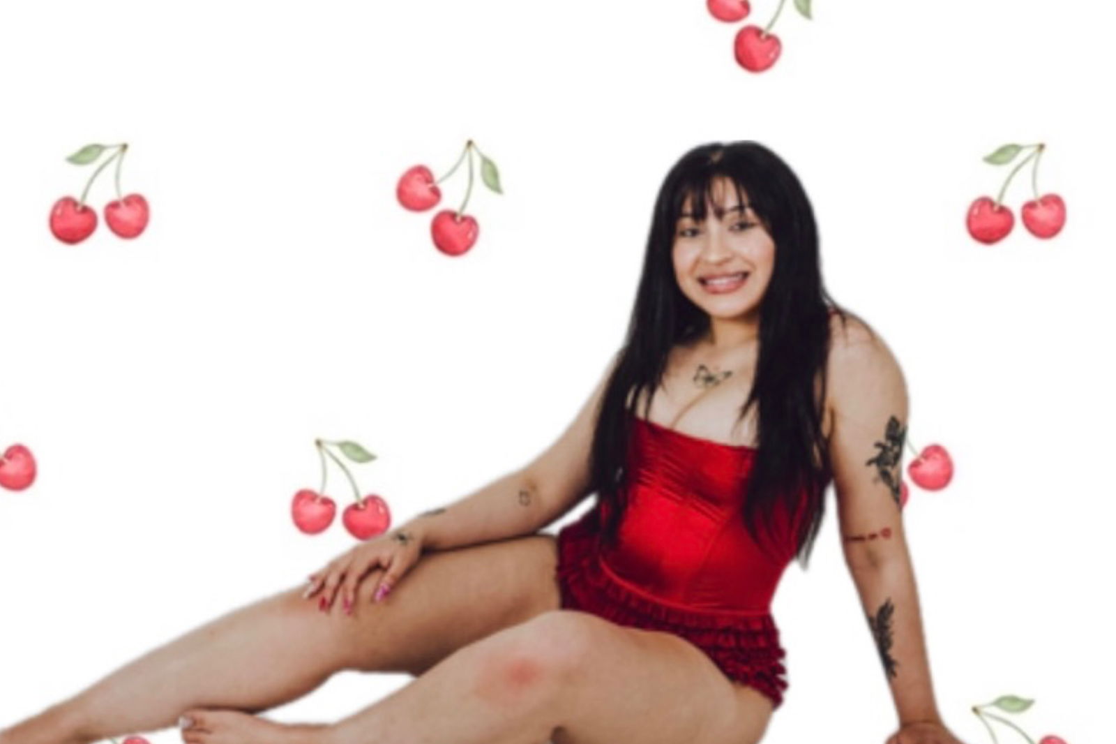 Michelle 🍒🤍 photo