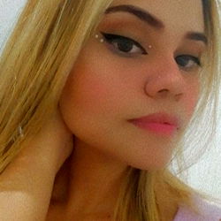 Gorgeous OnlyFans Model Aleja Diosa, Colombian Representation