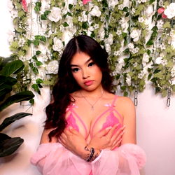 OnlyFans Model in Pink Lingerie