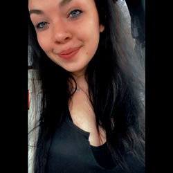 An OnlyFans Model - Acacia Tourtelotte