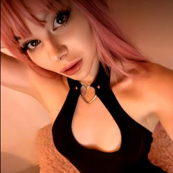 Treacle's Intimate Photoshoot