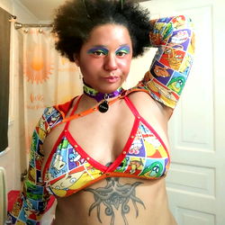 Vibrant Pop Culture Cosplay