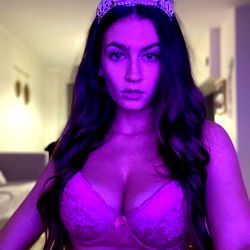 OnlyFans Model B Queen 👸‍♀️ in Purple Lingerie, Sharing a Moment on Her Bed