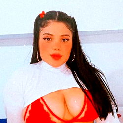 Andrea Velasquez photo