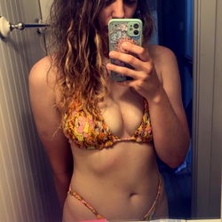 USA Model Anna in Bikini