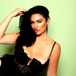 ⚔️ VIP Olivia Knight ⚔️ photo