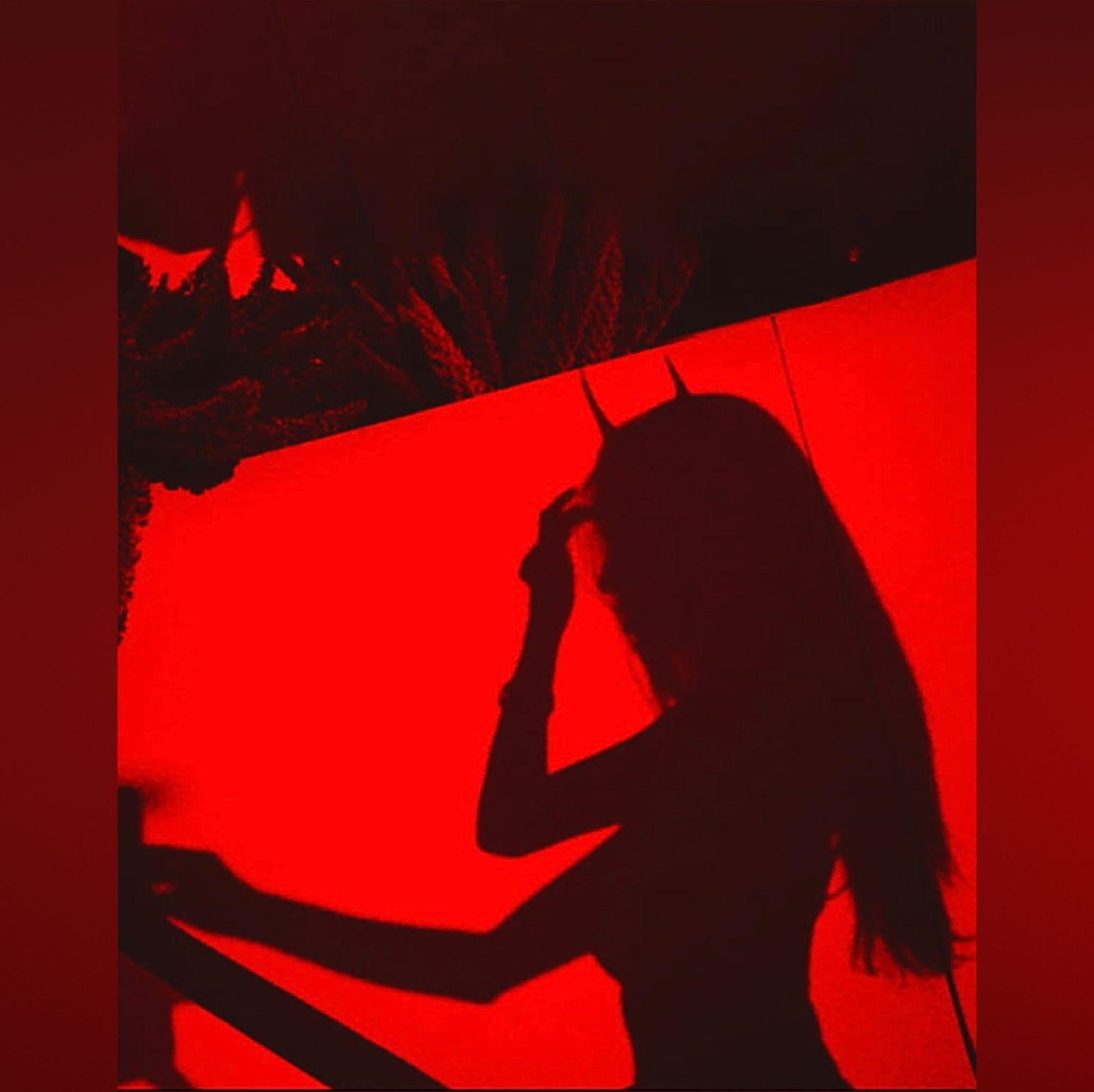 𝔑𝔦𝔤𝔥𝔱𝔪𝔞𝔯𝔢 photo