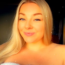 Model Name: Alex Belle