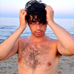 Fitness Model Maracujand Shows Off