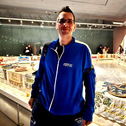 CubKingShawn at the Miniature Exhibit