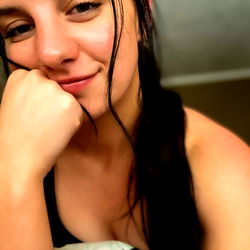 Annie River: A Model of Fashion and Fitness