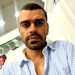 Andre, a fitness enthusiast from Locombia