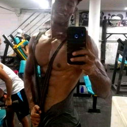 Joiner in Gym Mirror