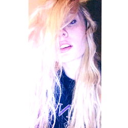 Goddess Tay - OnlyFans Model