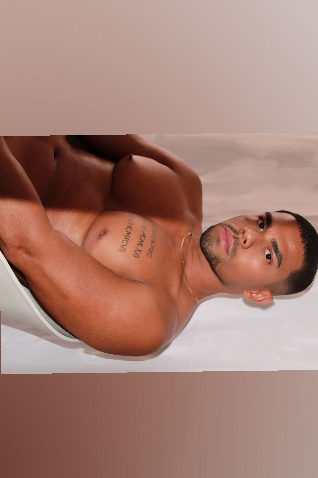 🔥 Ariel Enrique photo