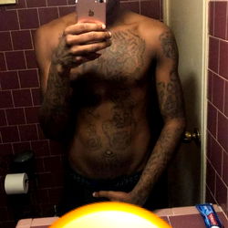 A Surprising Encounter with OnlyFans Star Theezyden in a Bathroom