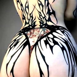 Sexy Eii, the OnlyFans Model: Her Hell-themed Photo