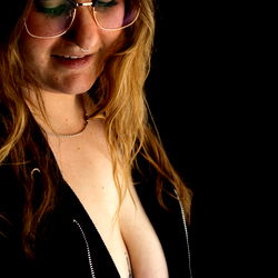 Paige's Pleasures Model Photo