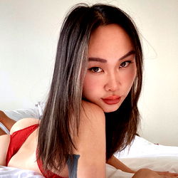 Anna, a Model from OnlyFans