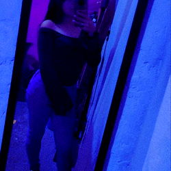 Vhanila, OnlyFans Model in Purple and Blue