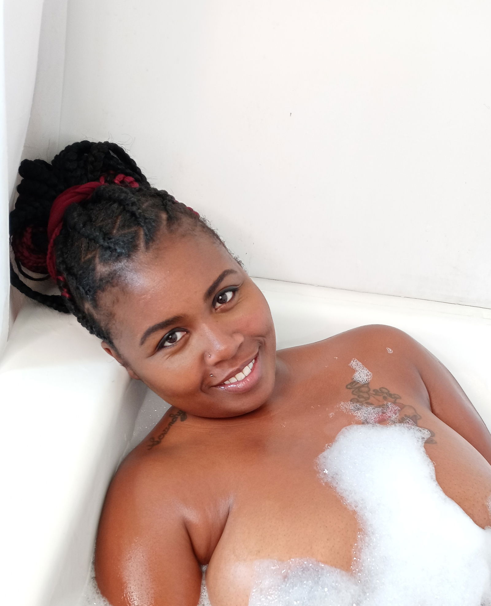 Mistress Caress photo