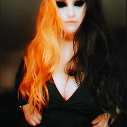 Annamaniac: A Photograph of a Model on OnlyFans