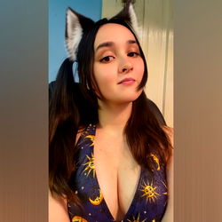 OnlyFans Model Hellabella in Playful Cosplay