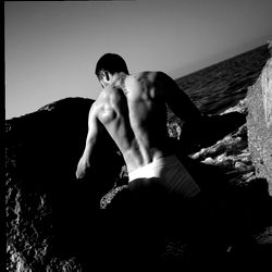 Adriel, Fitness Model in Rocky Background