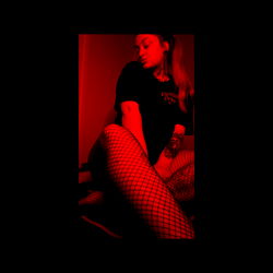 Larney Lee, OnlyFans Model in Red Corset