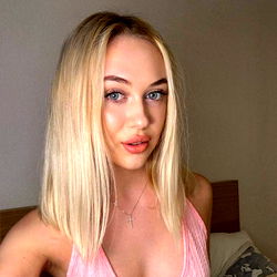 Myra Angel | OnlyFans Model