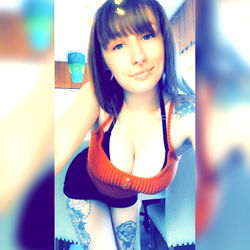 The Naughty Brunette Model Photo