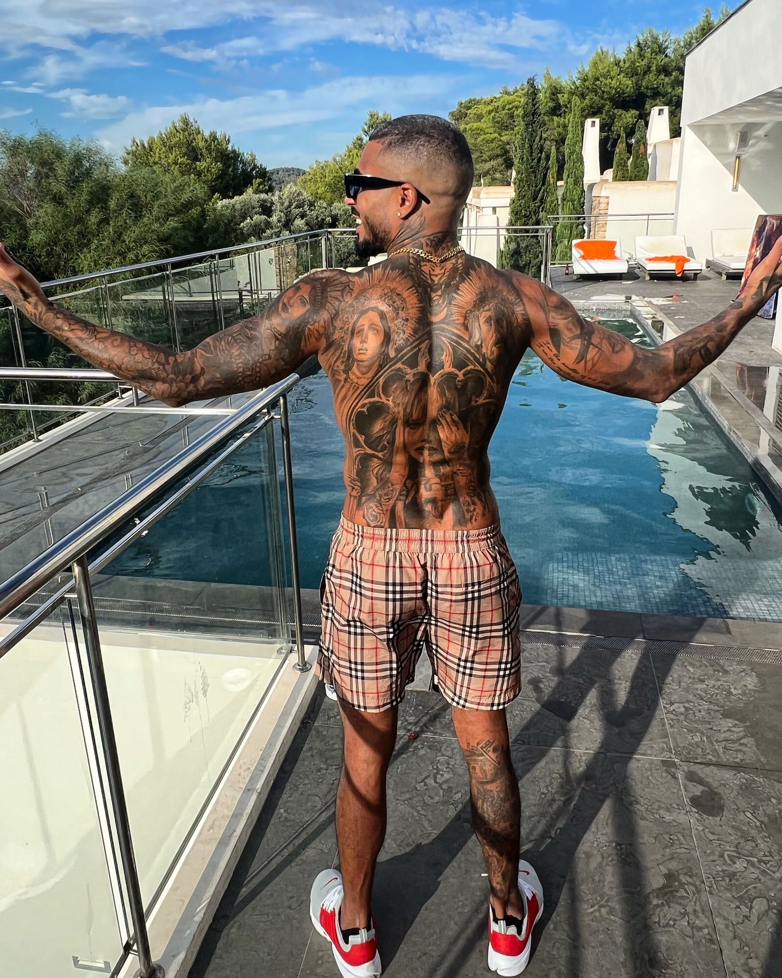 Leonbelairfree photo