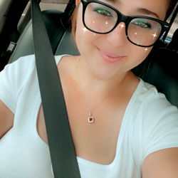 Ariel Gallagher - The Ultimate Fan Experience