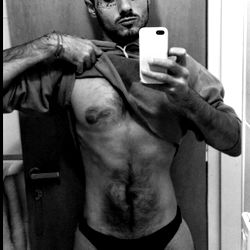 OnlyFans Model Apolo.xxx Striking Chest Selfie, Age 35, Male